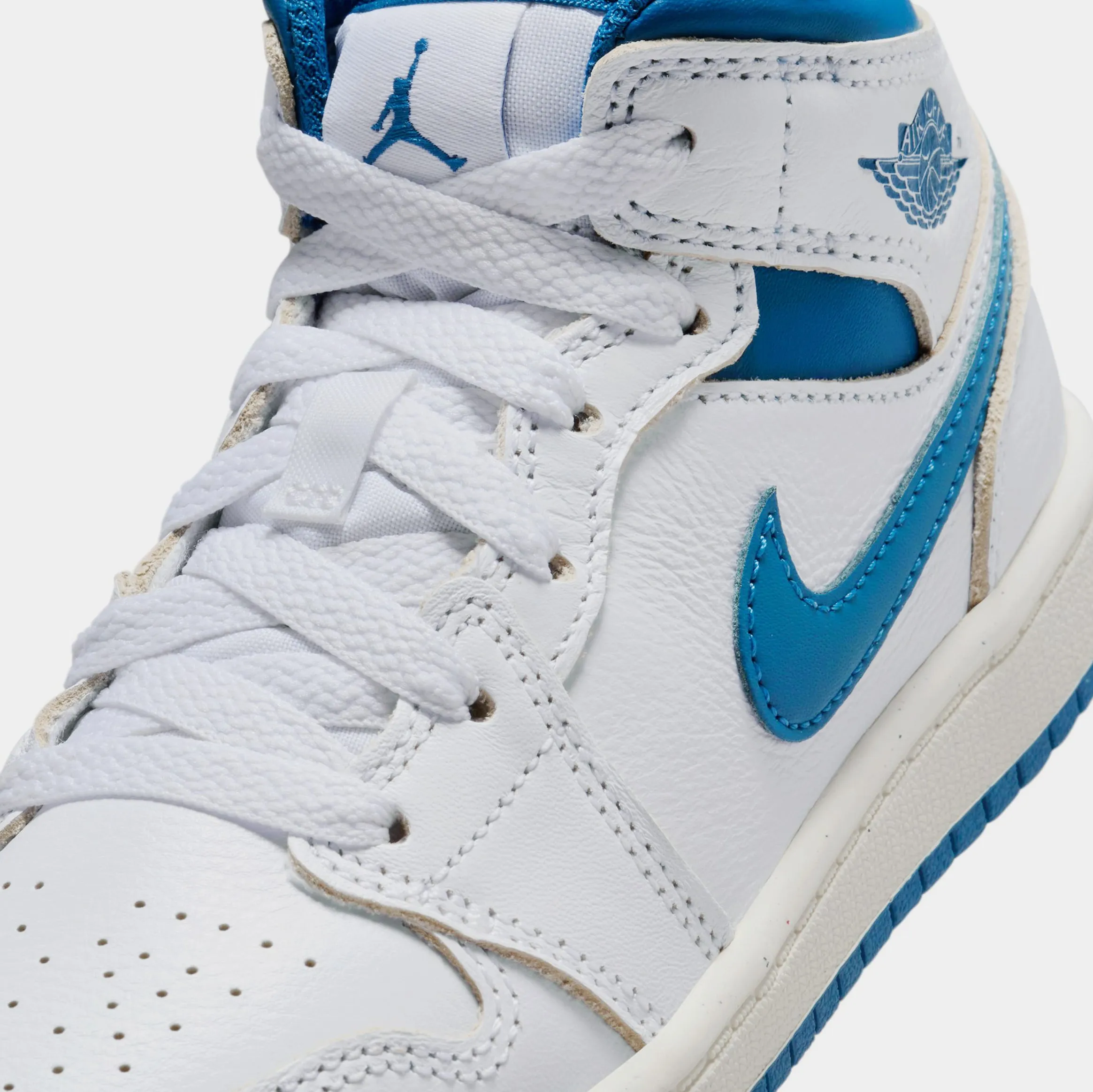 Air Jordan 1 Mid SE Industrial Blue Preschool Lifestyle Shoes (White/Sail/Industrial Blue)