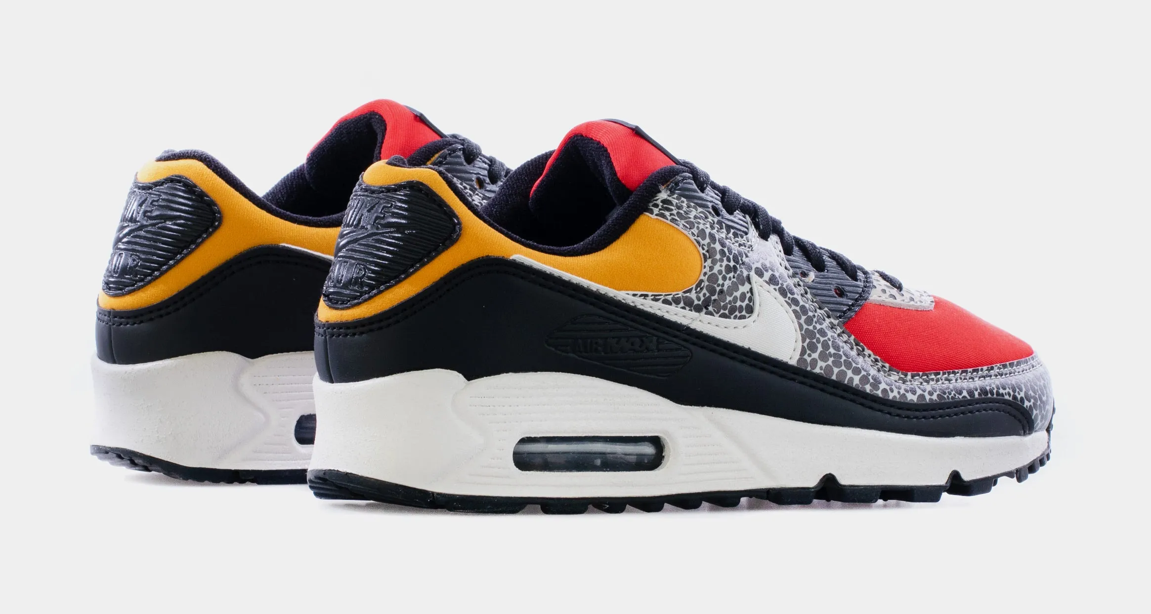 Air Max 90 SE Womens Lifestyle Shoes (Black/Chile Red/Pollen Yellow)