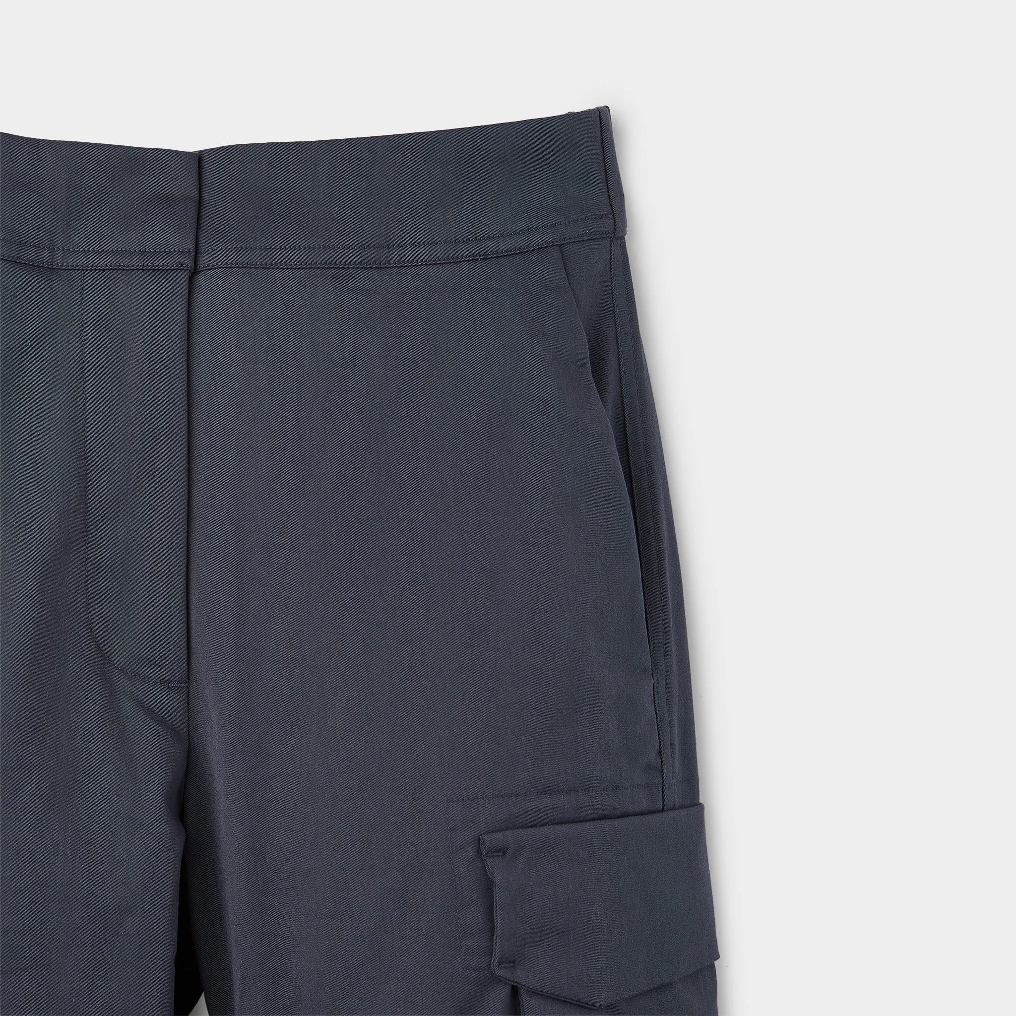 Barrel Leg Cargo Pant