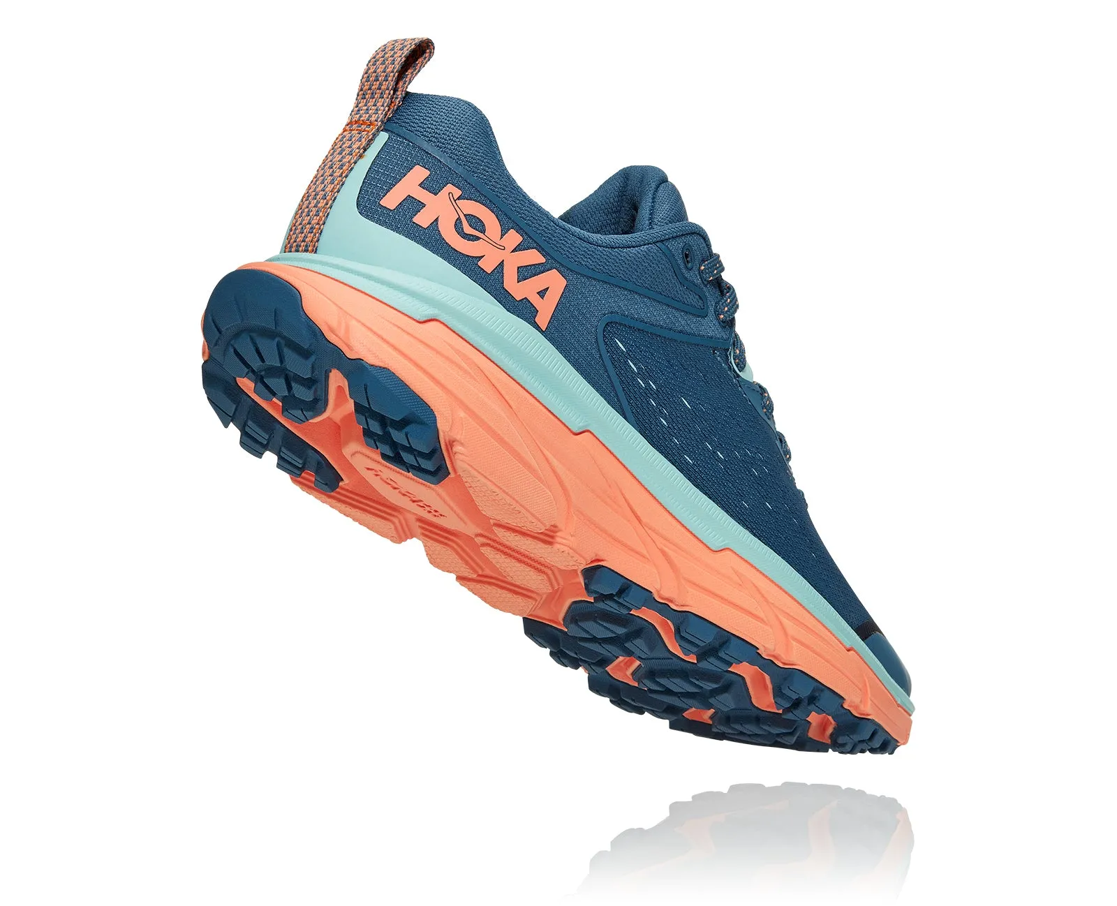 HOKA ONE ONE Women's Challenger ATR 6