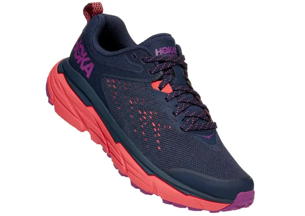 HOKA ONE ONE Women's Challenger ATR 6