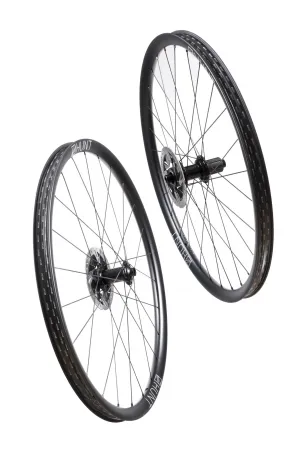 HUNT 650B Adventure Carbon Disc Wheelset