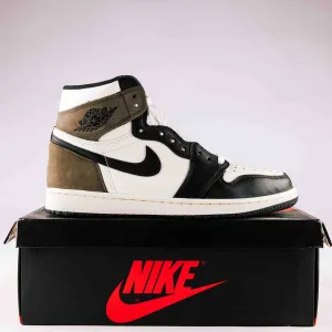 Jordan 1 Retro High Dark Mocha - Used - 0558