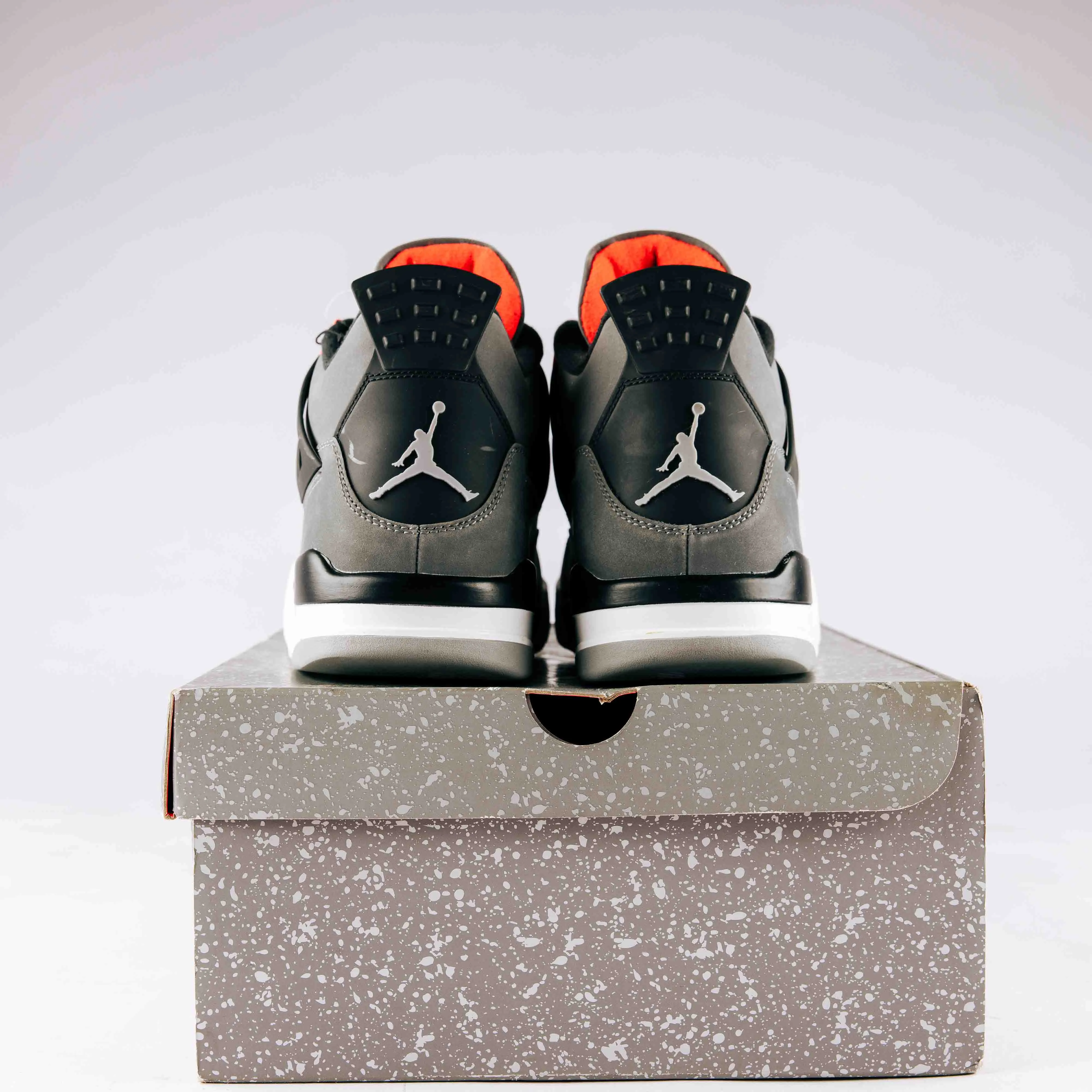 Jordan 4 Retro Infrared - Used - 0543