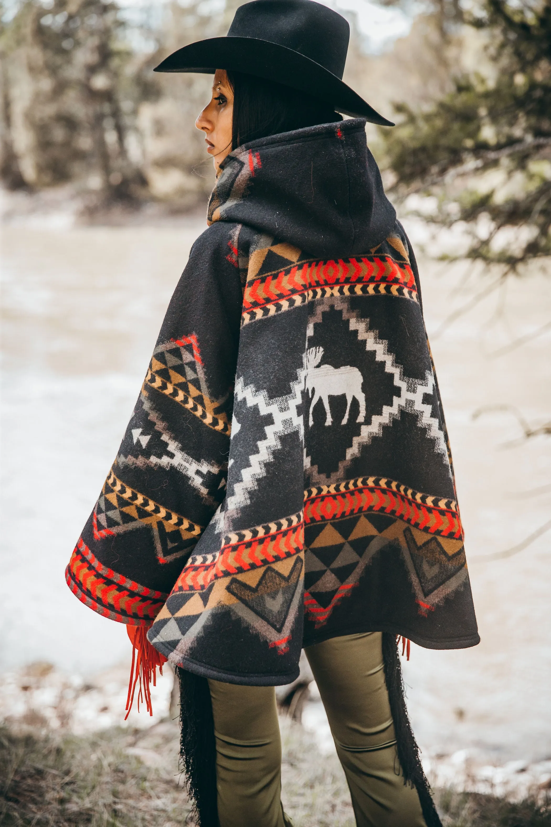 Lost Trail Classic Cloak