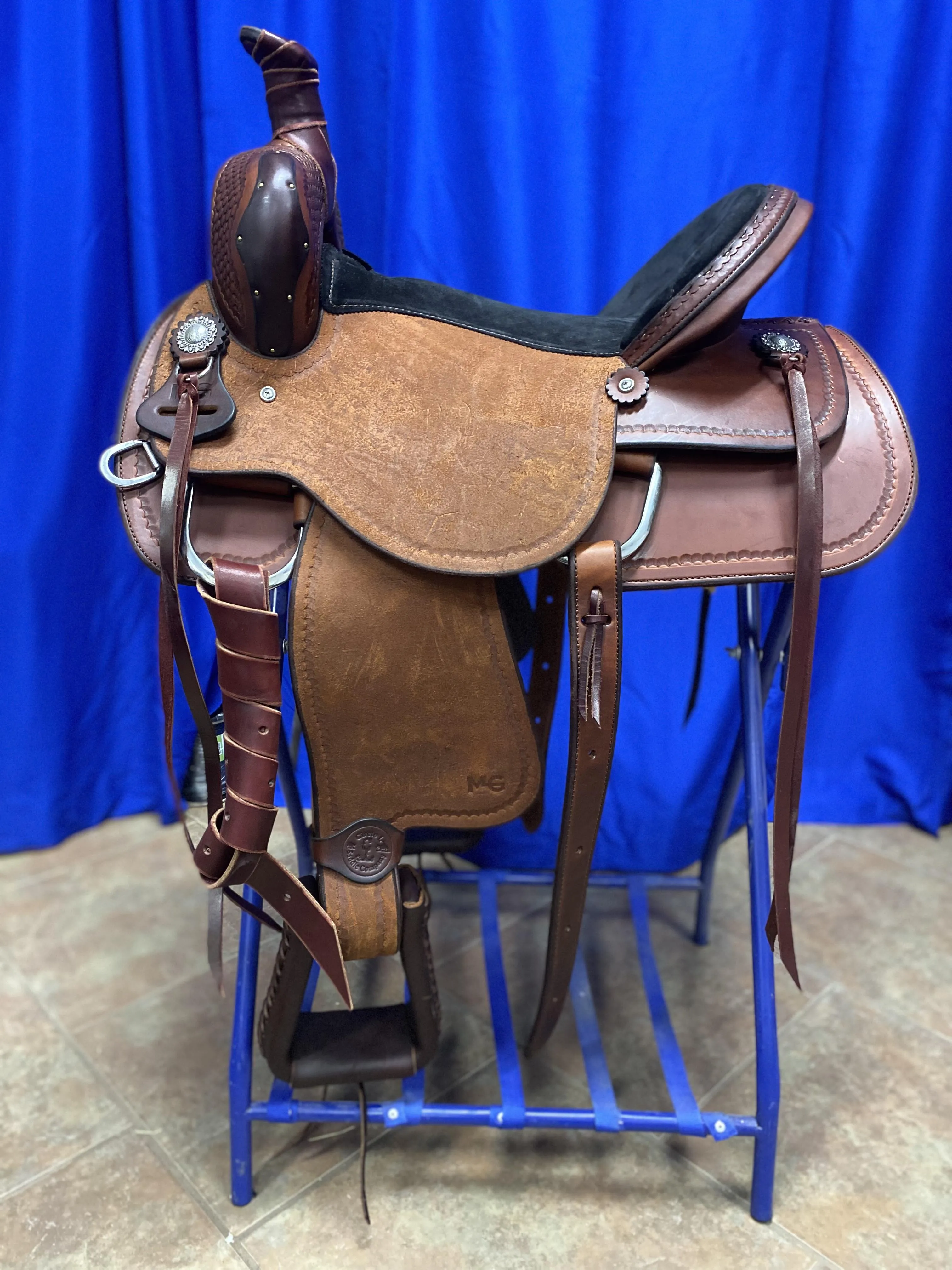 MG "Keister Holder" Saddle With Roping Horn