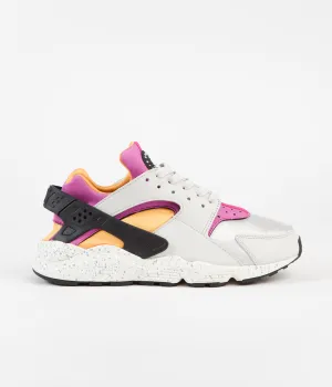 Nike Air Huarache Shoes - Light Bone / Lethal Pink - University Gold