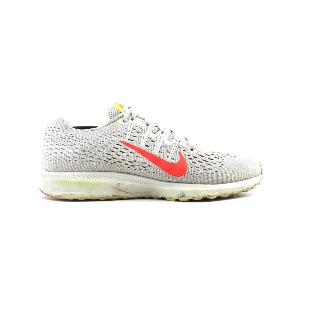 NIKE ZOOM WINFLOW 5