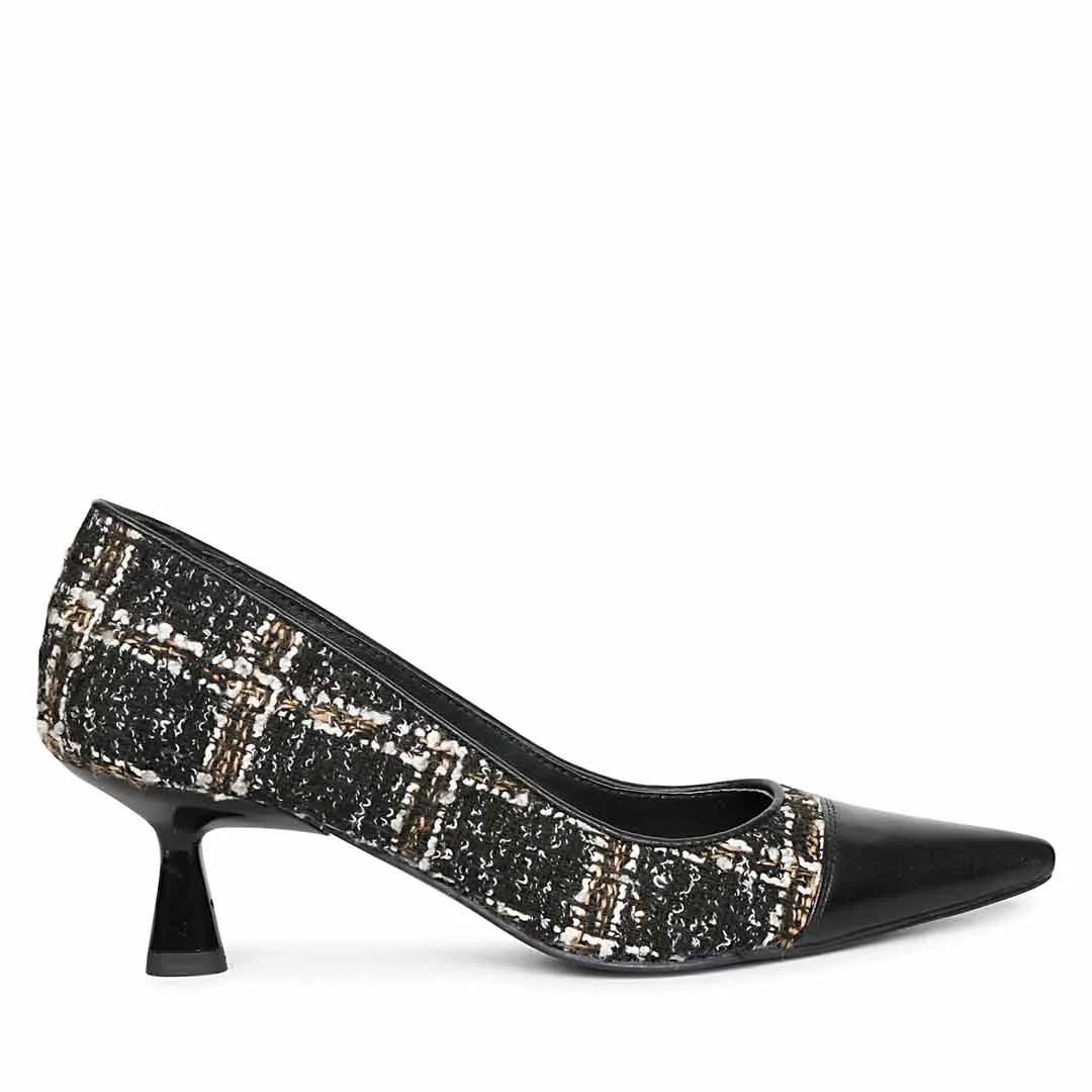 Saint Aviva Black Leather Pumps