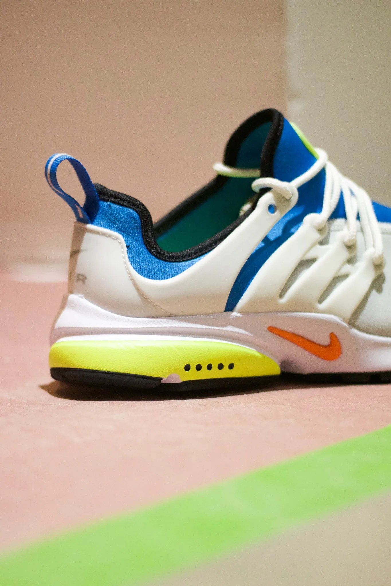 W AIR PRESTO "PHOTON DUST/BLACK"